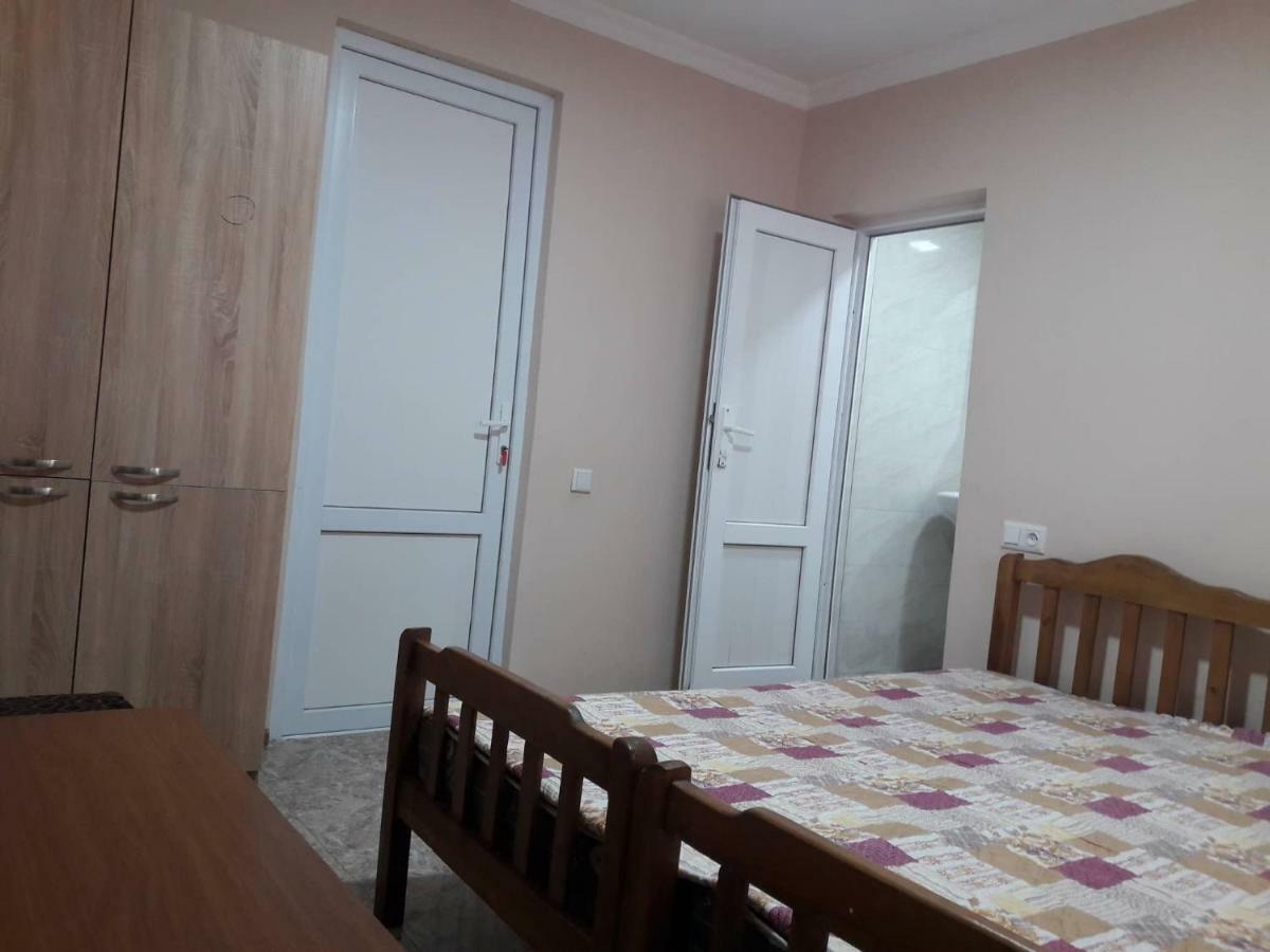 Guest House Kobuleti #788 Esterno foto